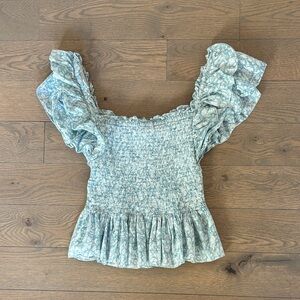 Love the Label Elegant Blue Ruffle Sleeve Smocked Blouse